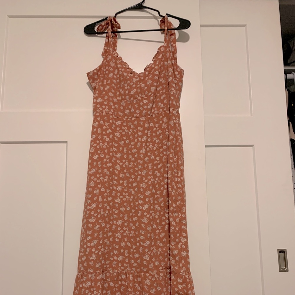 Orange Abercrombie and Fitch floral midi dress